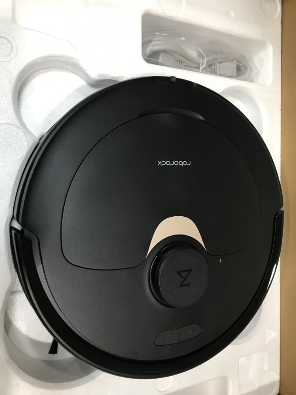 Photo 2 of roborock Q5 Robot Vacuum Cleaner, Strong 2700Pa Suction, Upgraded from S4 Max, LiDAR Navigation, Multi-Level Mapping, 180 mins Runtime, No-go Zones, Ideal for Carpets and Pet Hair
