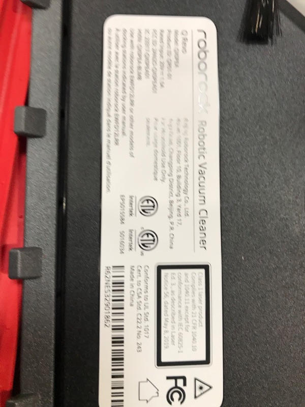 Photo 3 of roborock Q5 Robot Vacuum Cleaner, Strong 2700Pa Suction, Upgraded from S4 Max, LiDAR Navigation, Multi-Level Mapping, 180 mins Runtime, No-go Zones, Ideal for Carpets and Pet Hair
