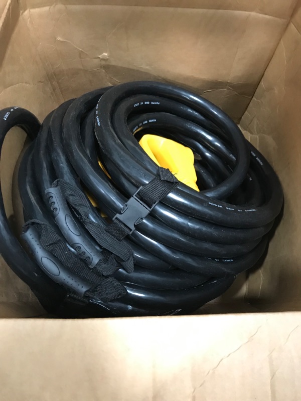 Photo 1 of Gates 28409 Safety Stripe Standard Straight Heater Hose-50' Length, Inner Diameter 3/8", Green