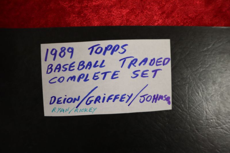 Photo 1 of 1989 Topps Baseball Traded complete set in binder