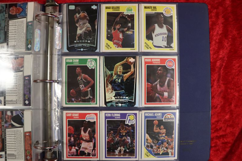 Photo 9 of Over 150 Basketball cards in binder 1988-99 (lots of ROOKIES)