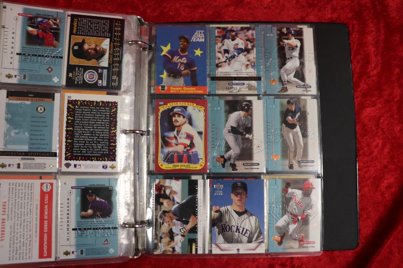 Photo 7 of Over 200 Baseball cards in binder (some stars)