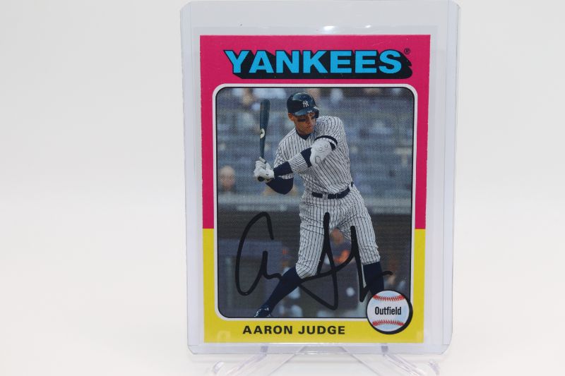 Photo 1 of Aaron Judge 2019 Topps 1975 style (Mint)