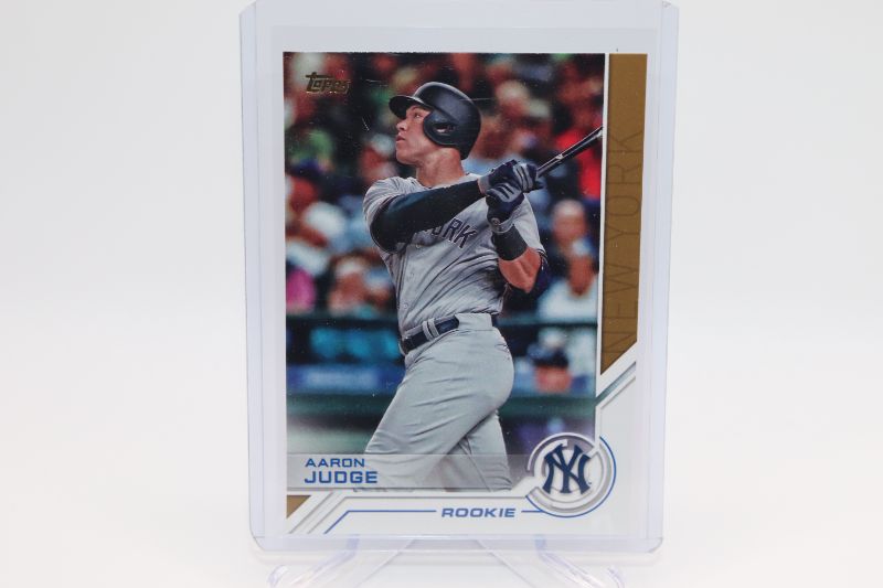 Photo 1 of Aaron Judge 2017 Topps ROOKIE (Mint) S-73