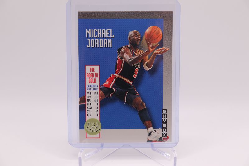 Photo 1 of Michael Jordan 1992 Skybox (Mint) USA11