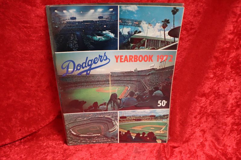 Photo 1 of 1972 LA Dodgers Yearbook