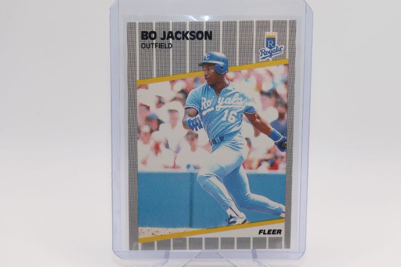 Photo 1 of Bo Jackson 1989 Fleer (Mint)