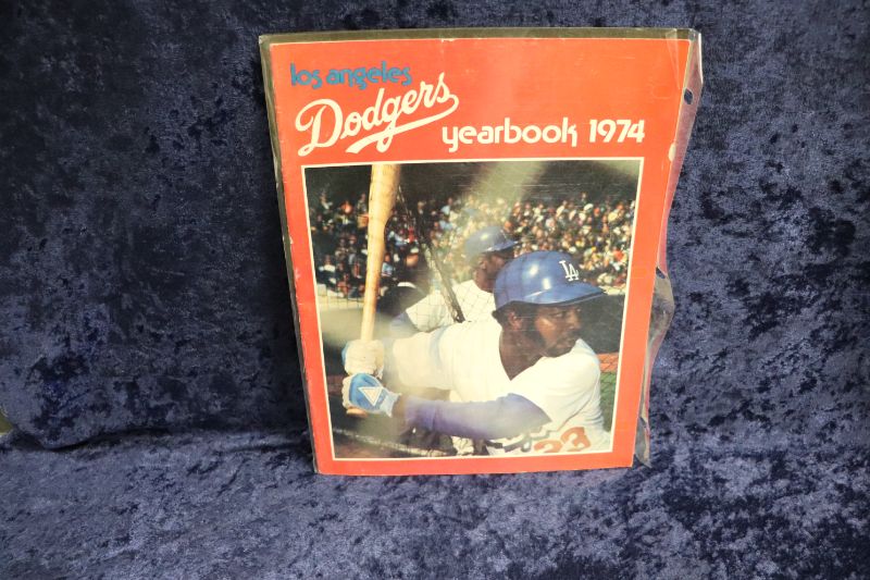 Photo 1 of 1974 LA Dodgers yearbook