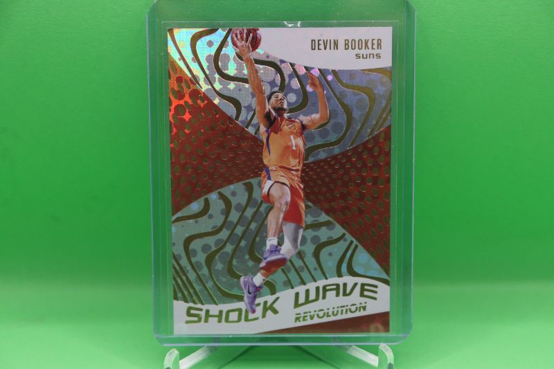 Photo 1 of Devin Booker 2020 Panini Shock Wave (Mint)
