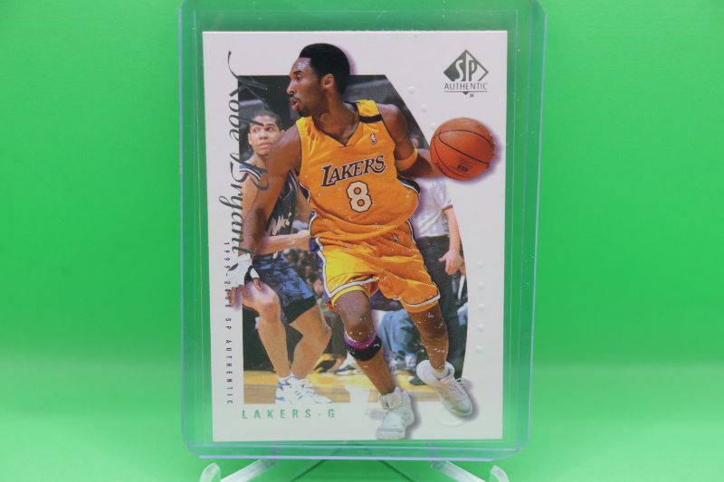Photo 1 of Kobe Bryant 2000 Upper Deck SP (Mint)