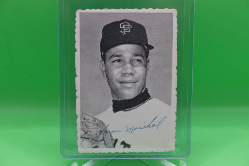 Photo 1 of Juan Marichal 1969 Topps Deckle Edge insert (EX+)