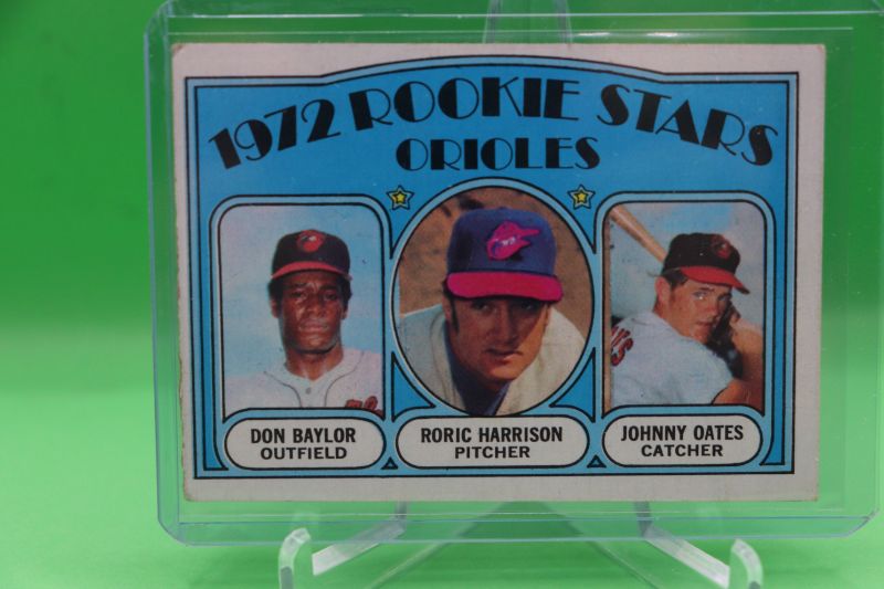 Photo 1 of Don Baylor 1972 Topps ROOKIE (VG-EX) gum stain back 