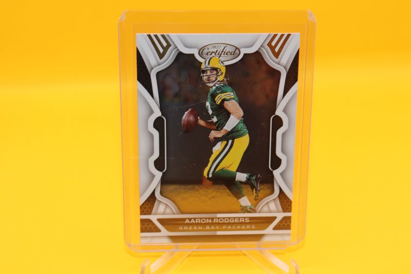 Photo 1 of Aaron Rodgers 2022 Panini Certified (Mint)