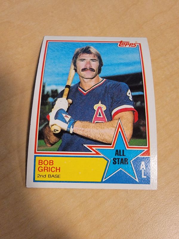 Photo 1 of 1983 BOB GRICH TOPPS CARD