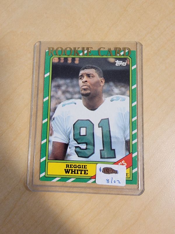 Photo 1 of 1986 REGGIE WHITE ROOKIE CARD - EXCELLENT CONDITION