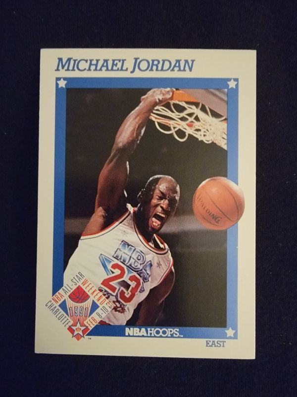 Photo 1 of 1991 MICHAEL JORDAN NBA HOOPS CARD - EXCELLENT CONDITION