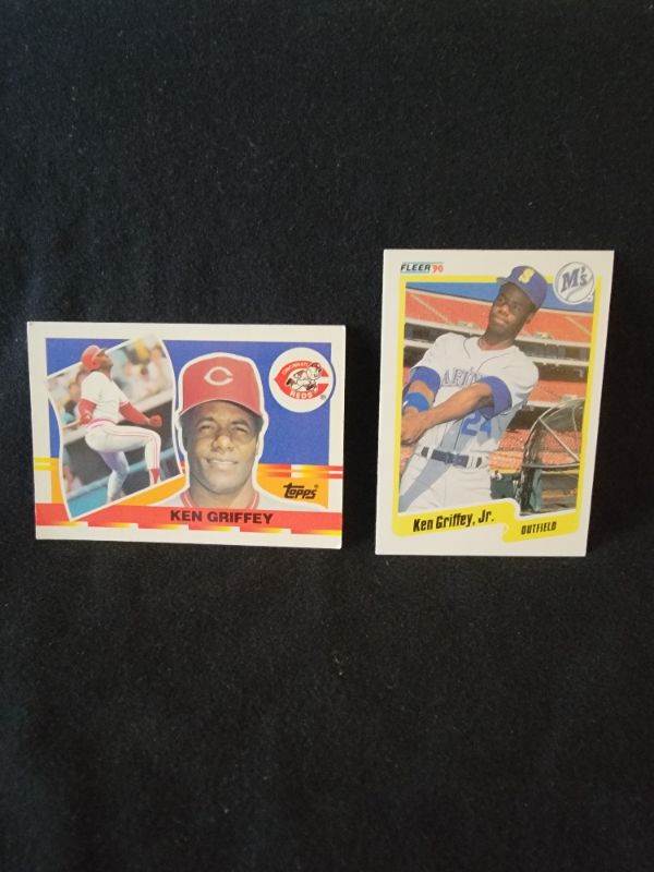 Photo 1 of 1990 KEN GRIFFEY JR FLEER CARD & KEN GRIFFEY SR TOPPS CARD - EXCELLENT CONDITION