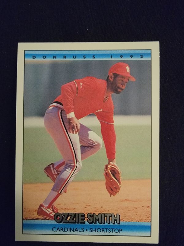 Photo 1 of 1992 OZZIE SMITH DONRUSS CARD - EXCELLENT CONDITION