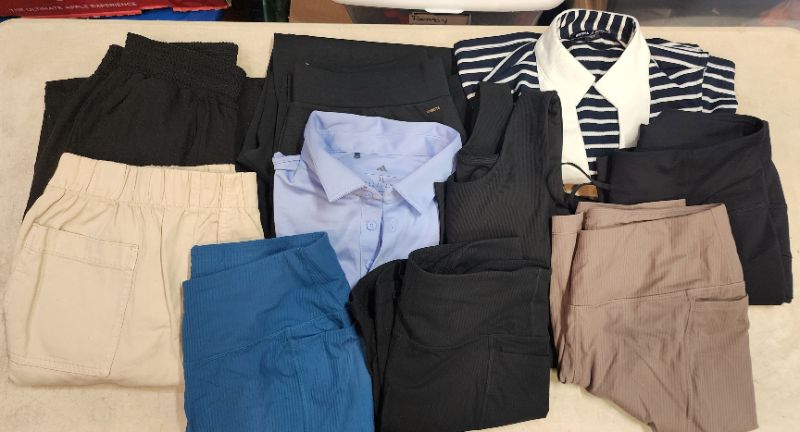 Photo 1 of FINAL SALE 10 PIECES CLOTHING MOSTLY WOMEN'S USED CONDITION NO RETURNS