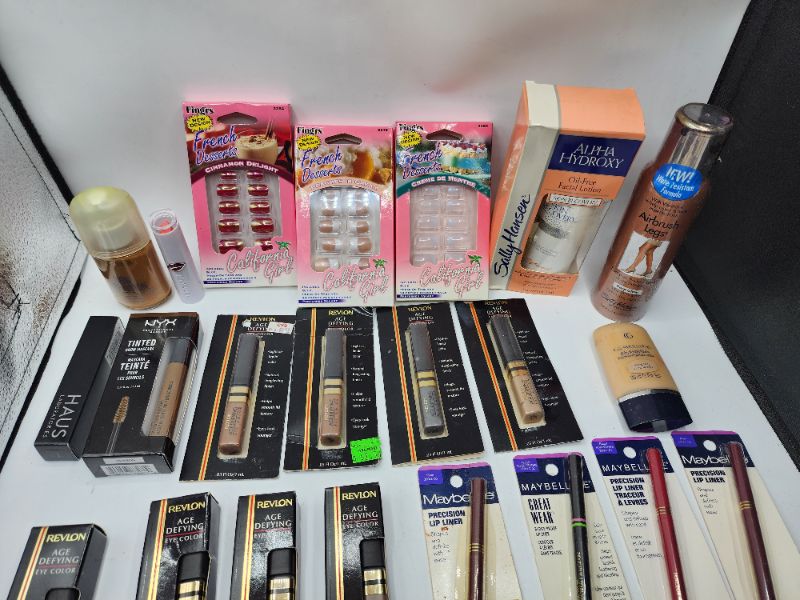 Photo 3 of Miscellaneous Brand Name Makeup New