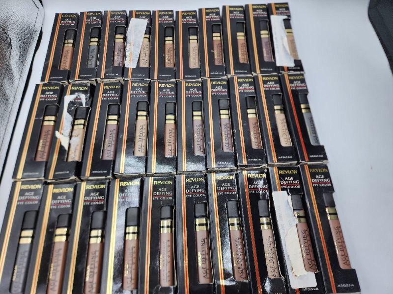 Photo 2 of 30 Pack Revlon Eye Color New 