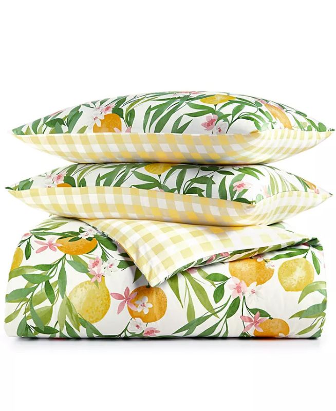 Photo 2 of SIZE KING Charter Club Damask Designs Citrus Comforter Set/ Set includes: comforter (90" x 96"), two shams (20" x 32")
Thread count: 300