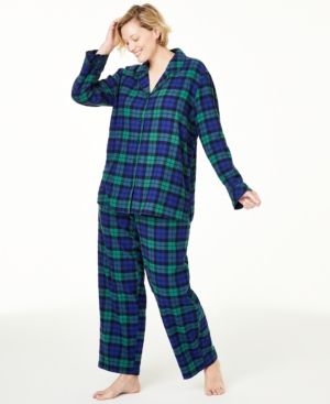 Photo 1 of PLUS SIZE 3X HOLIDAY WOMEN'S Matching Plaid Family Pajama Set, Black Watch