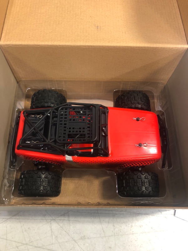 Photo 4 of BESWIT 1:18 RC Cars, 40 KM/H Fast Off Road Remote Control Car, 4WD All Terrain High Speed RC Truck for Adult Kids