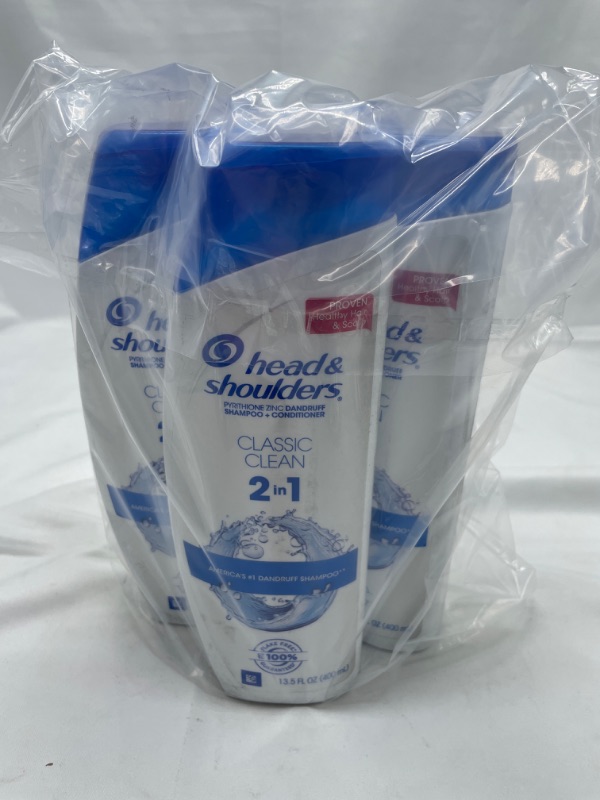 Photo 2 of 3 PACK Head & Shoulders Shampoo Classic Clean 2-In-1 13.5 Ounce (400ml) 