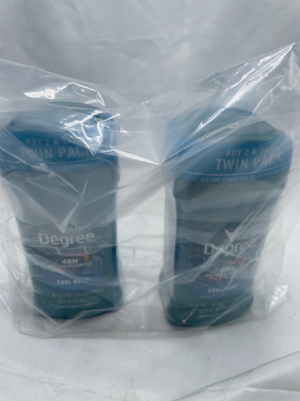 Photo 2 of Degree Men Dry Protection Antiperspirant Deodorant Cool Rush 2.7 oz 