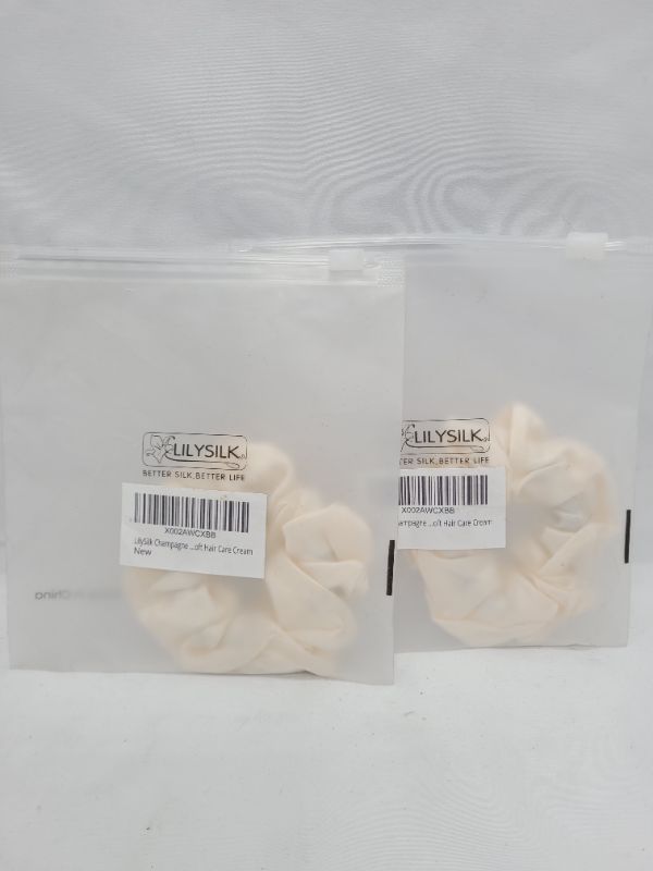 Photo 3 of (2 pack) LILYSILK Silk Hair Scrunchies for Frizz&Breakage Prevention, 100% Mulberry Silk Hair Ties No Damage, Elastic Silk ponytail Holders, 1Pc, Cream