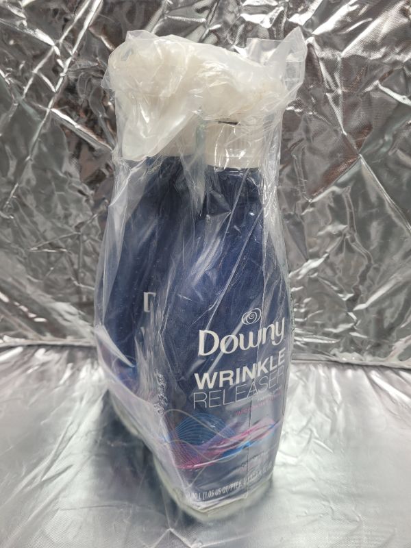 Photo 2 of Downy Wrinkle Releaser Fabric Spray, Light Fresh Scent,33.8 Fl Oz (Pack of 2)