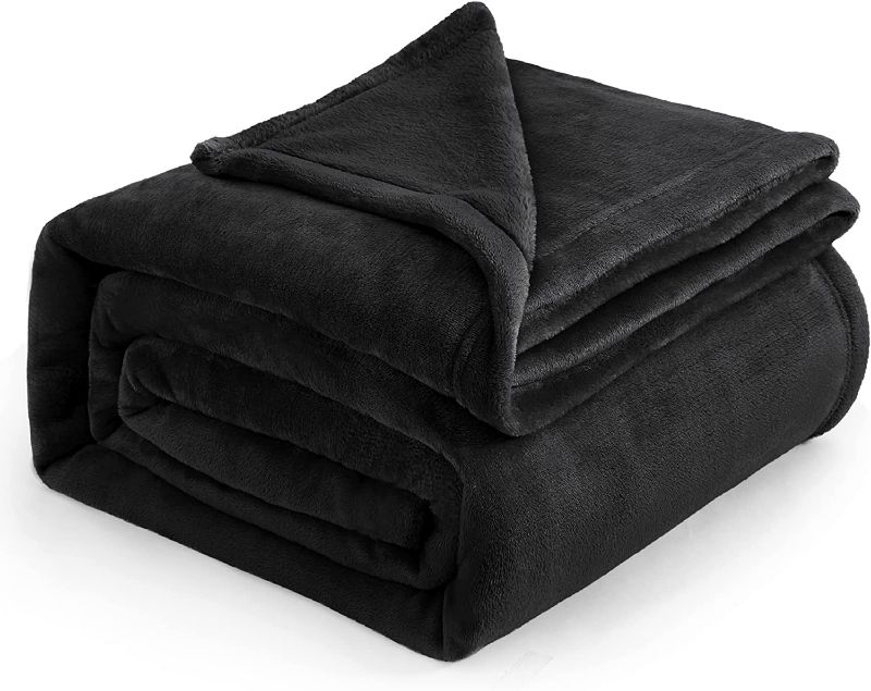 Photo 1 of Fuzzy Throw Blanket, 90x104in Black