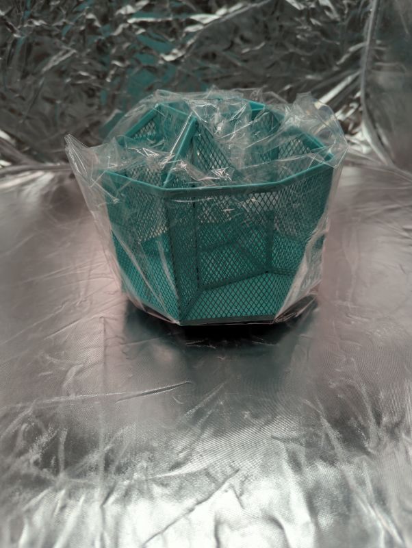 Photo 1 of Teal Wire Mesh Pencil Holder Rotating/Spinning