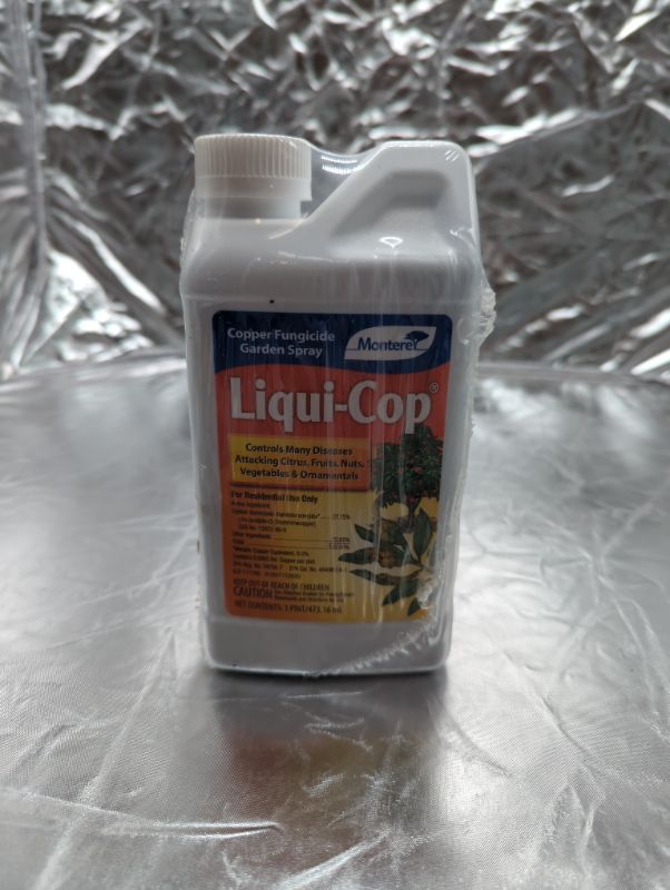 Photo 2 of Monterey Lawn & Garden Prod LG3100 Liqui-Cop Fungicide Spray, 1-Pint - Quantity 1212