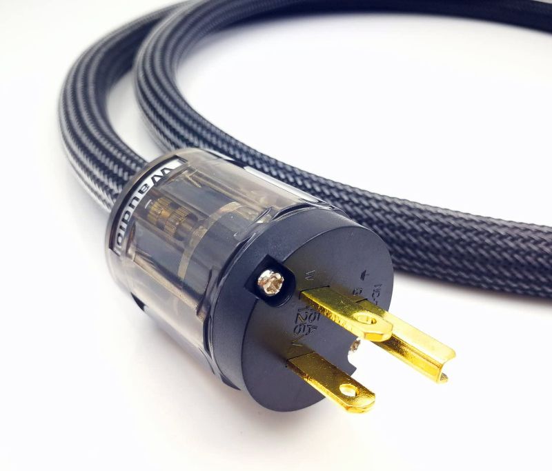 Photo 3 of WAudio 10 AWG Hi-End HiFi Audio Universal AC Power Cable Power Cord US Plug - 5FT (1.5M)
