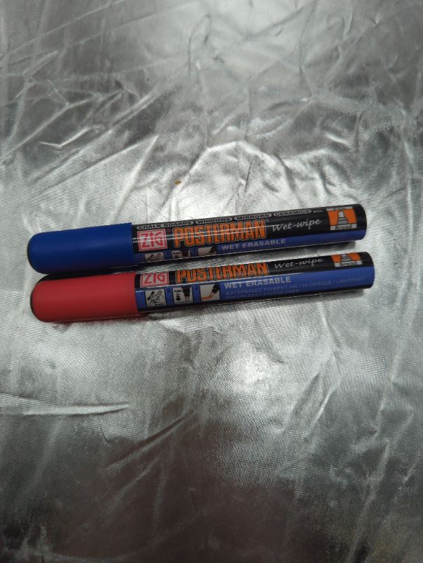 Photo 3 of Zig - Posterman Wet-wipe Marker - Broad Chisel Tip - 6mm - 1 Red, 1 Blue