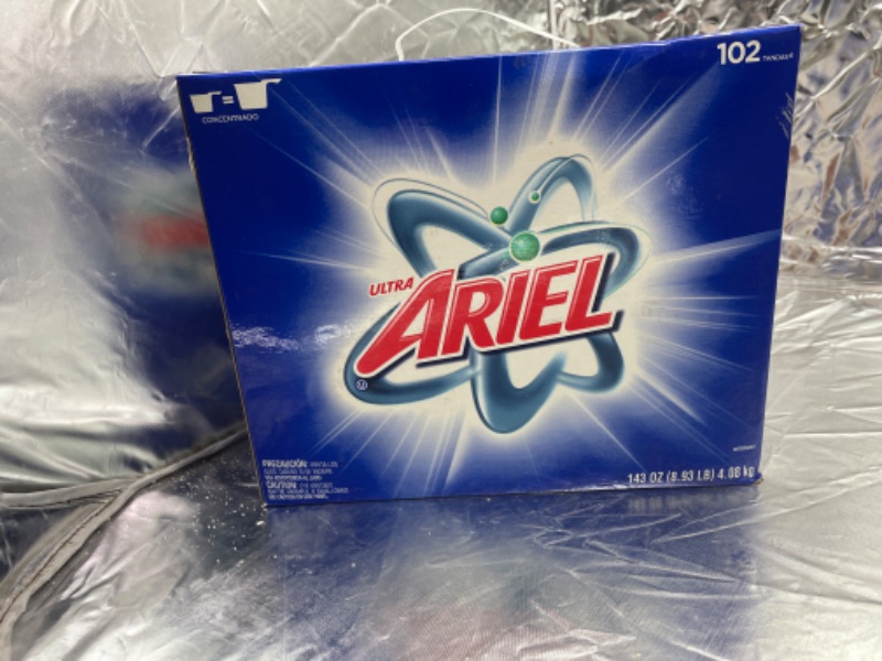 Photo 2 of Ariel Powder Laundry Detergent, Original Scent, 102 LOADS 
14OZ 