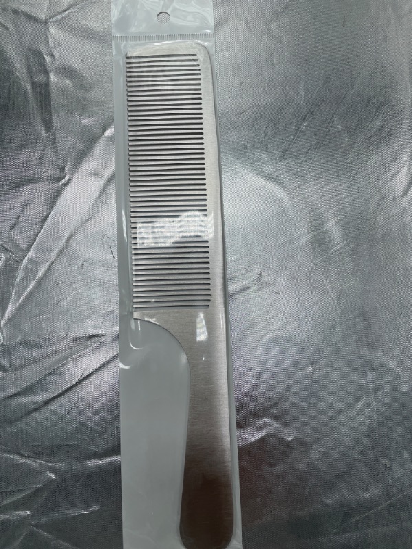 Photo 1 of 5 Pieces Stainless Steel Hair Comb Set Metal Tail Combs Silver Fine Cutting Comb Hairdressing Steel Comb Rat Tail Comb Teasing Pintail Barber Comb Stainless Steel Hair Styling Grooming Detangler Comb