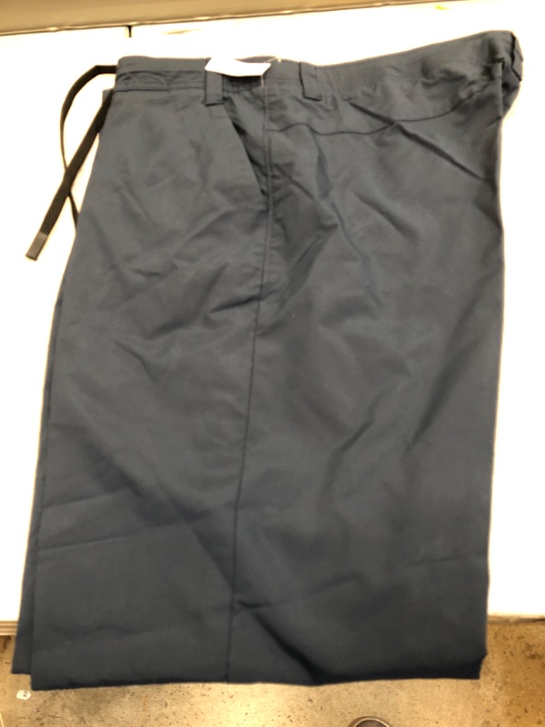 Photo 2 of Amazon Essentials Men's Skinny-fit Hybrid Tech Pant 38W x 34L Navy