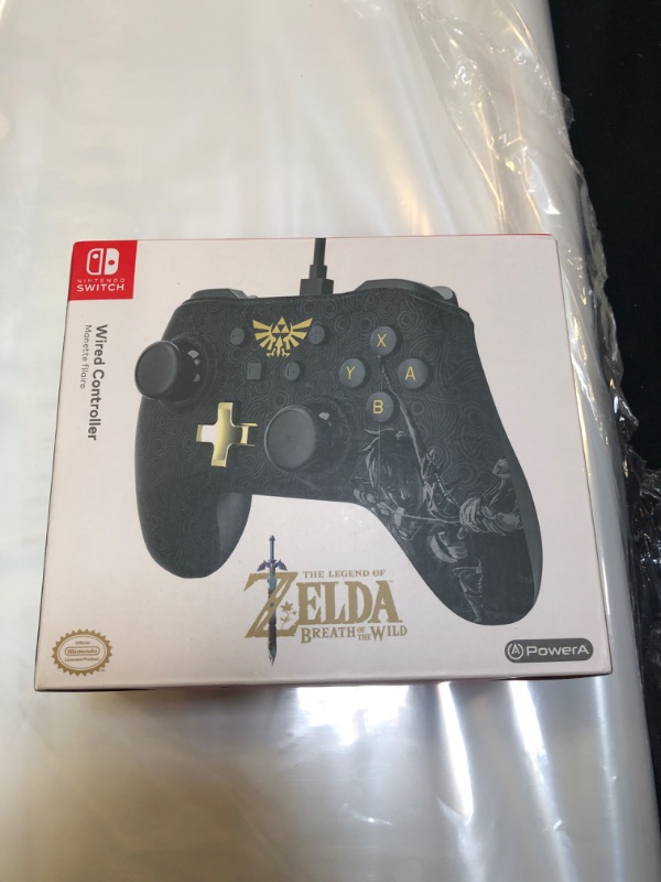 Photo 2 of PowerA Wired Controller for Nintendo Switch - Zelda: Breath of The Wild