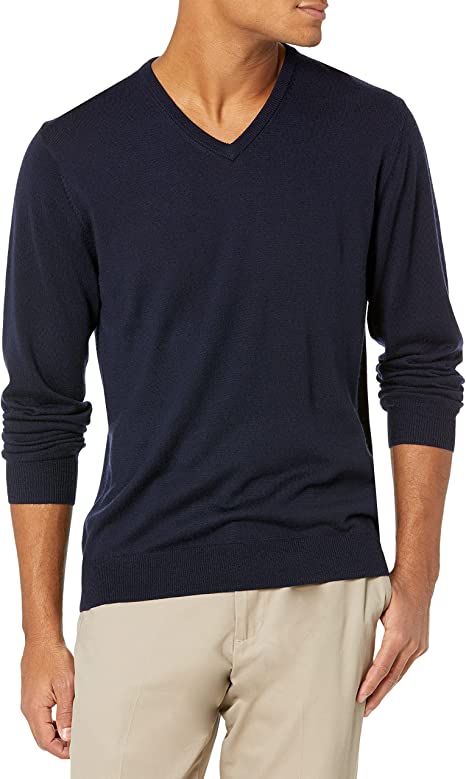 Photo 1 of Goodthreads Men's Lightweight Merino Wool V-Neck Sweater Large 
