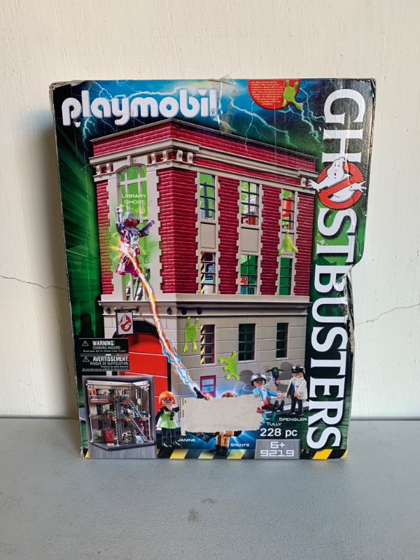 Photo 2 of PLAYMOBIL Ghostbusters Firehouse