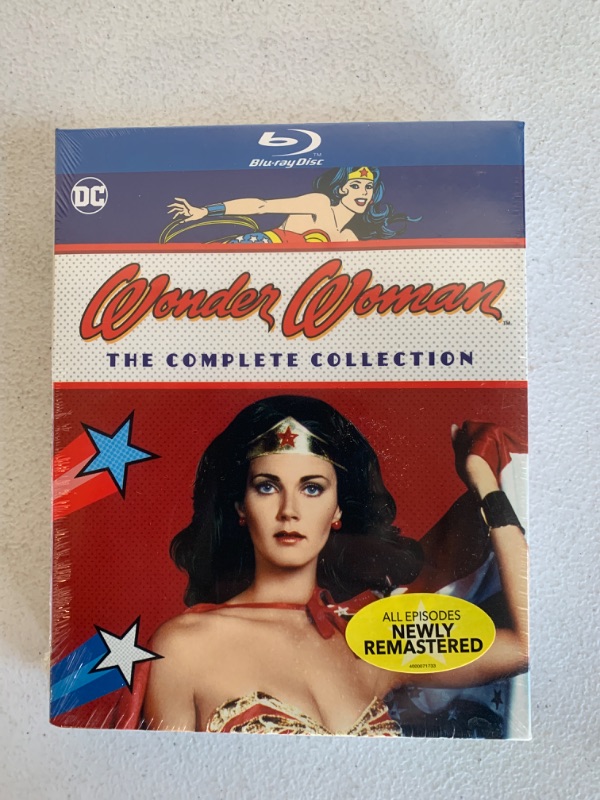 Photo 2 of Wonder Woman: CSR (BD)