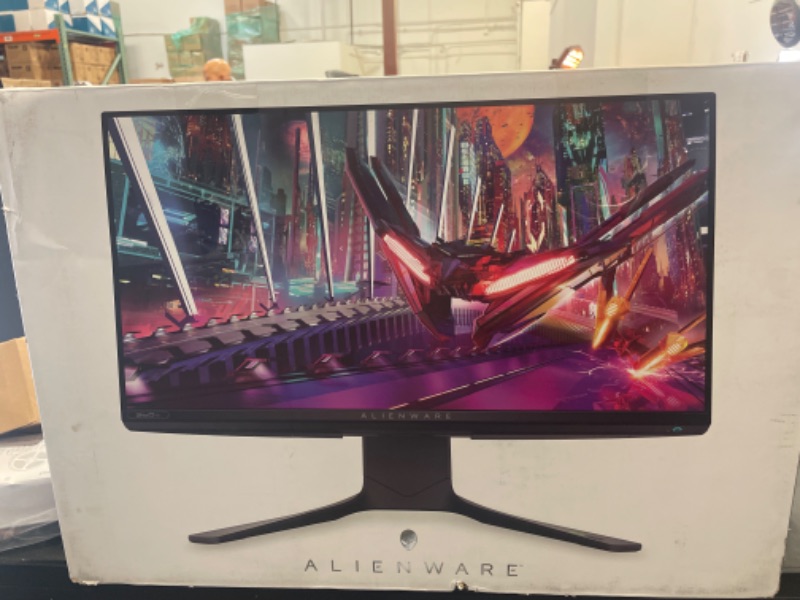 Photo 7 of Alienware AW2521H 25" Full HD LED LCD Monitor - 16:9

16:9 widescreen resolution perfect for watching movies, playing video games and getting on with office work
Aspect Ratio is 21:9; Viewing Angle is 178º (H) / 178º (V); Brightness is 400 cd/m²
LED backl