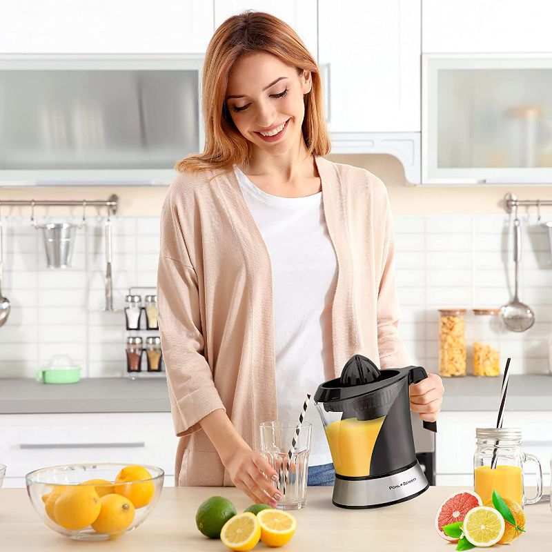 Photo 4 of Pohl+Schmitt Deco-Line Electric Citrus Juicer Machine Extractor - Large Capacity 34oz (1L) Easy-Clean, Featuring Pulp Control Technology
