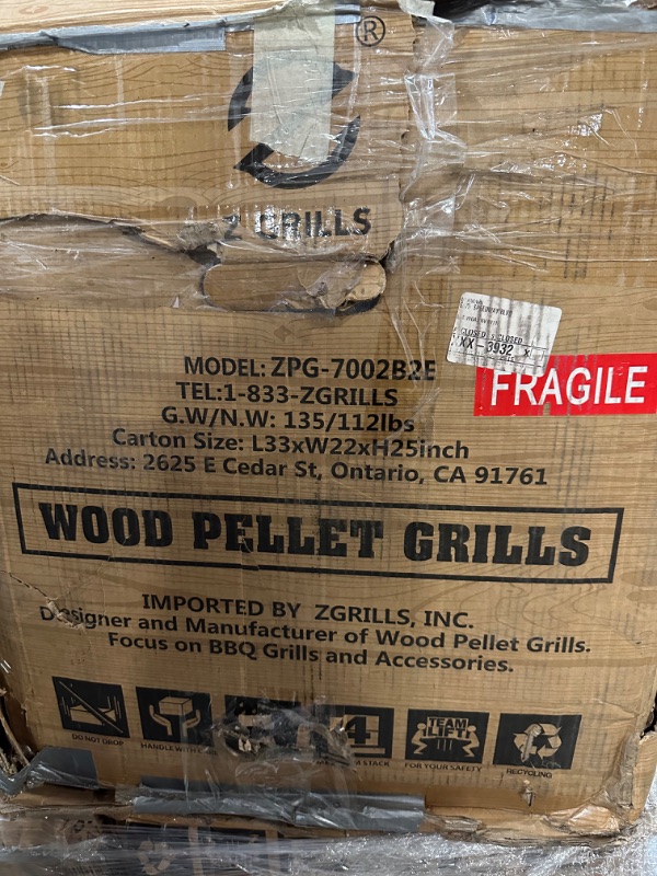 Photo 5 of Z Grills 7002B2E Wood Pellet Grill and Smoker