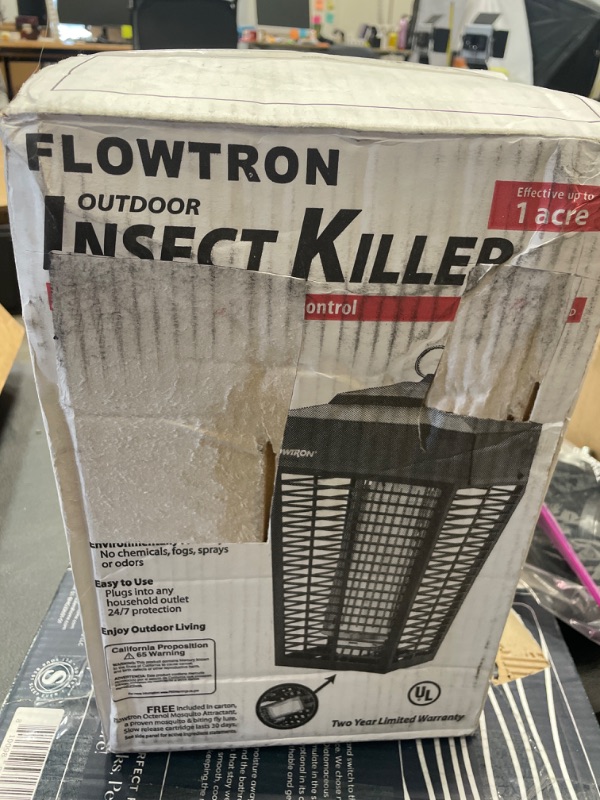 Photo 2 of Flowtron BK-40D Electronic Insect Killer, 1 Acre Coverage,Black