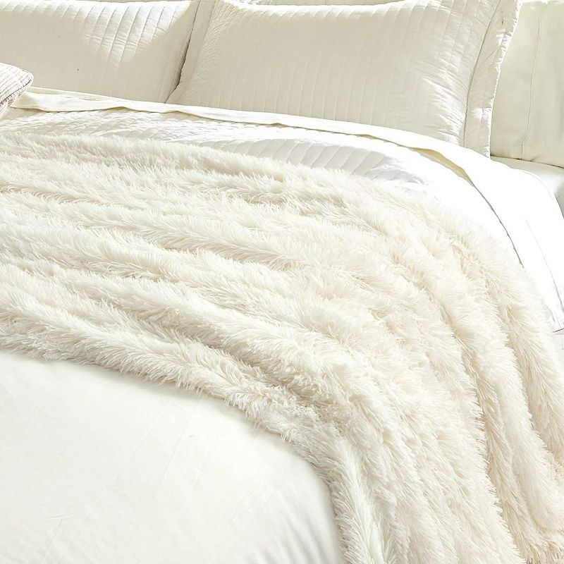 Photo 3 of Extra Soft Faux Fur Throw Blanket,Lightweight Plush Fluffy Fuzzy Blanket for Couch,Sofa,Chair,Cream White