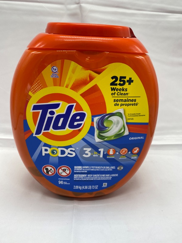 Photo 4 of Tide PODS Laundry Detergent Soap PODS, High Efficiency (HE), Original Scent, 96 Count New